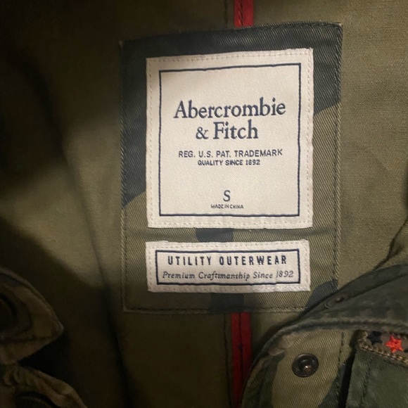 Abercrombie and Fitch camouflage/military jacket - Picture 3 of 4